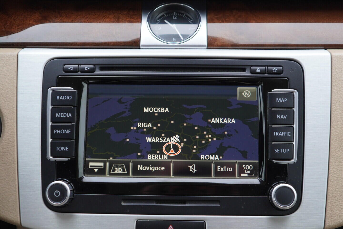 OV190V11454_33.webp_PASSAT  2.0 TDI 130 kW automat