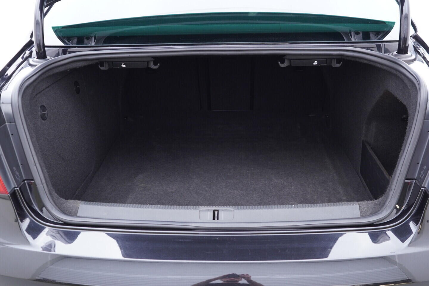 OV190V11454_39.webp_PASSAT  2.0 TDI 130 kW automat