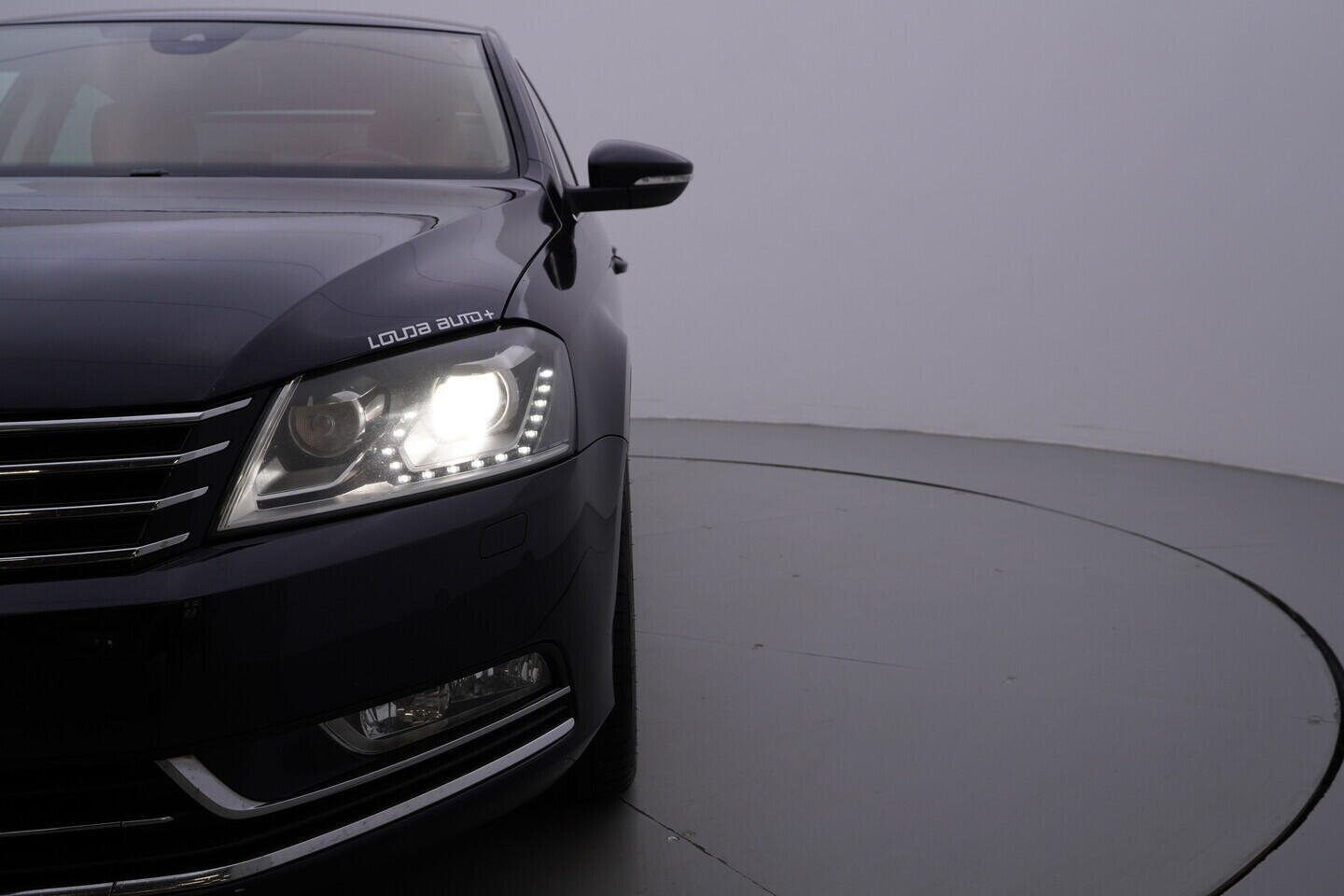 OV190V11454_44.webp_PASSAT  2.0 TDI 130 kW automat