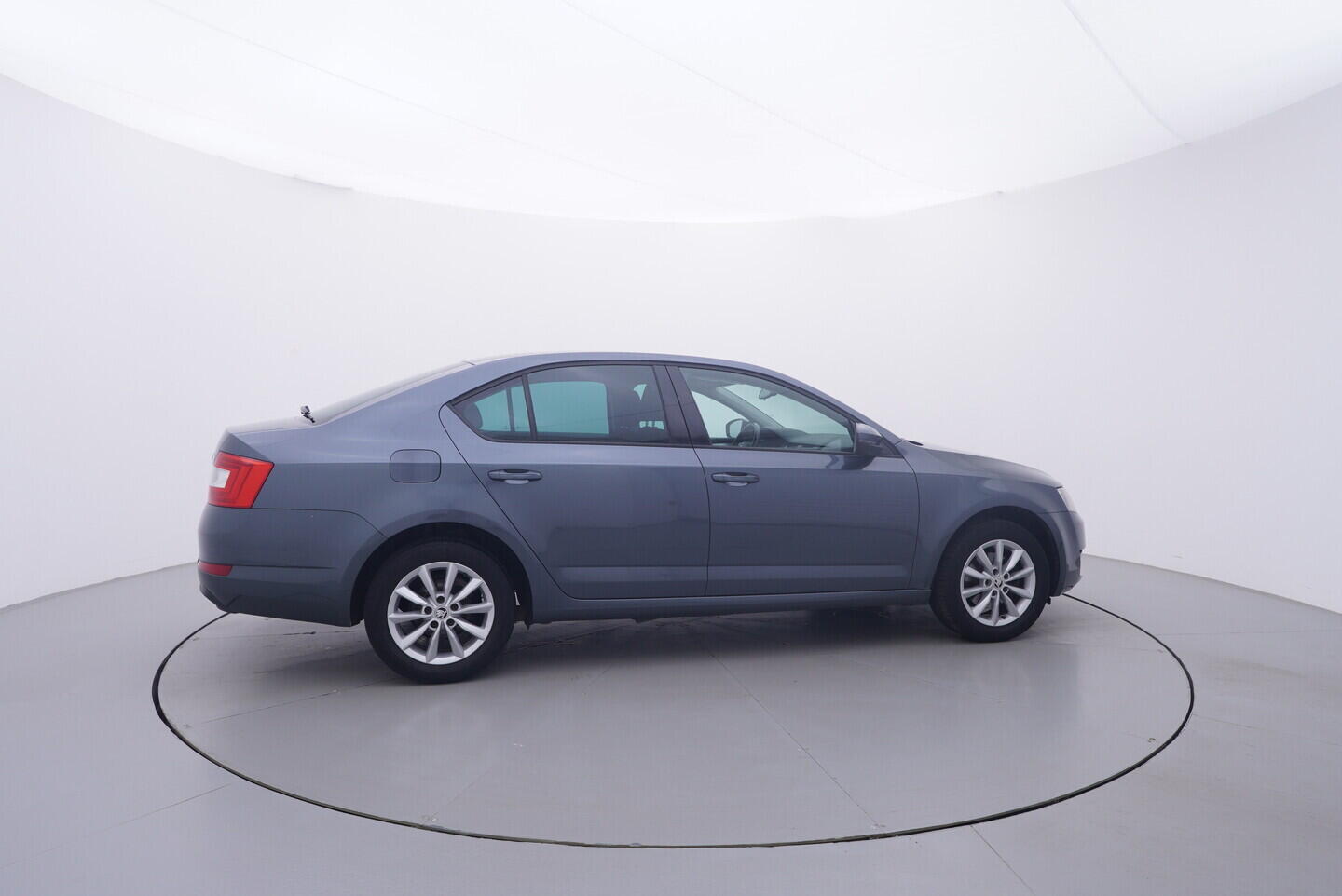 OV190V11456_15.webp_OCTAVIA Ambition 2.0 TDI 110 kW manuál