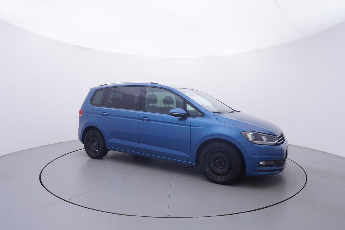 OV190V11464_16.webp_TOURAN Maraton Edition 2.0 TDI 110 kW automat
