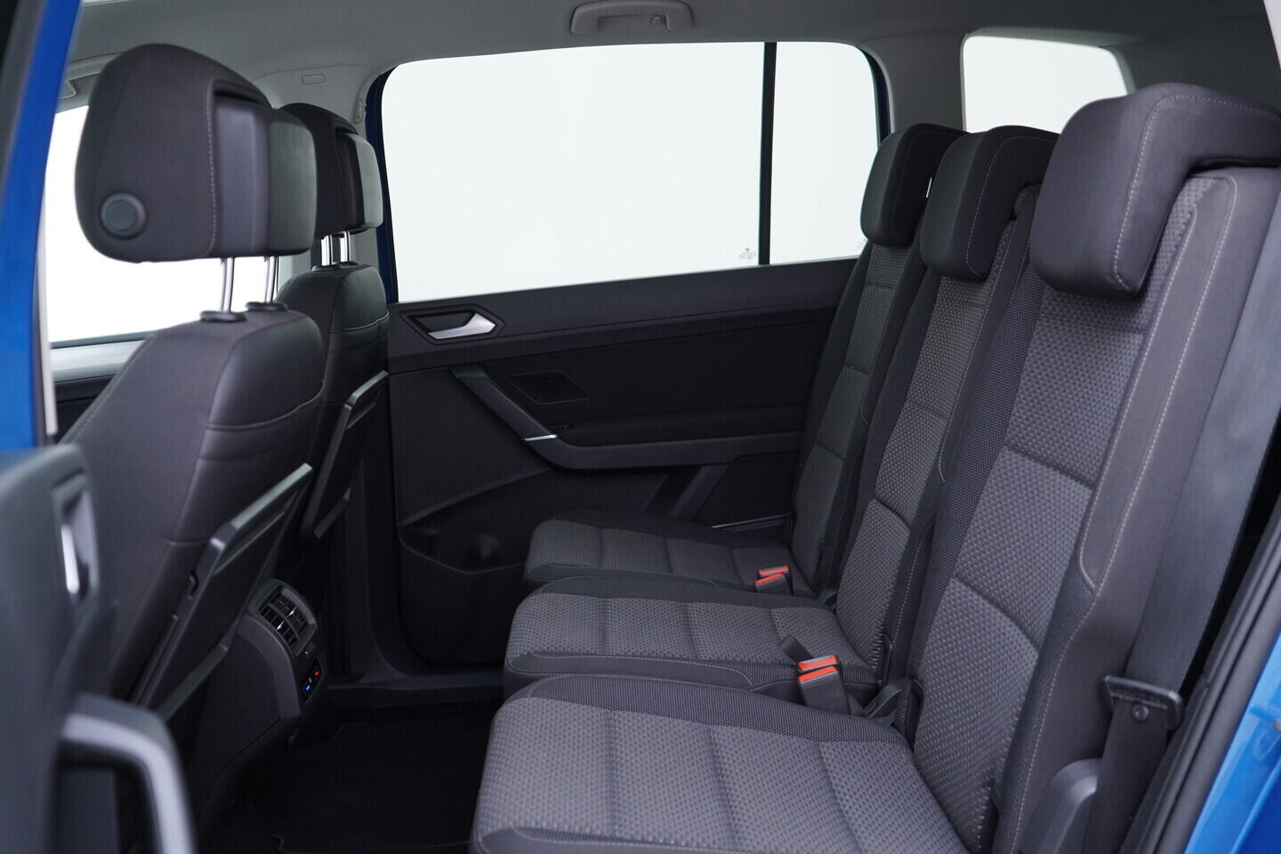 OV190V11464_35.webp_TOURAN Maraton Edition 2.0 TDI 110 kW automat
