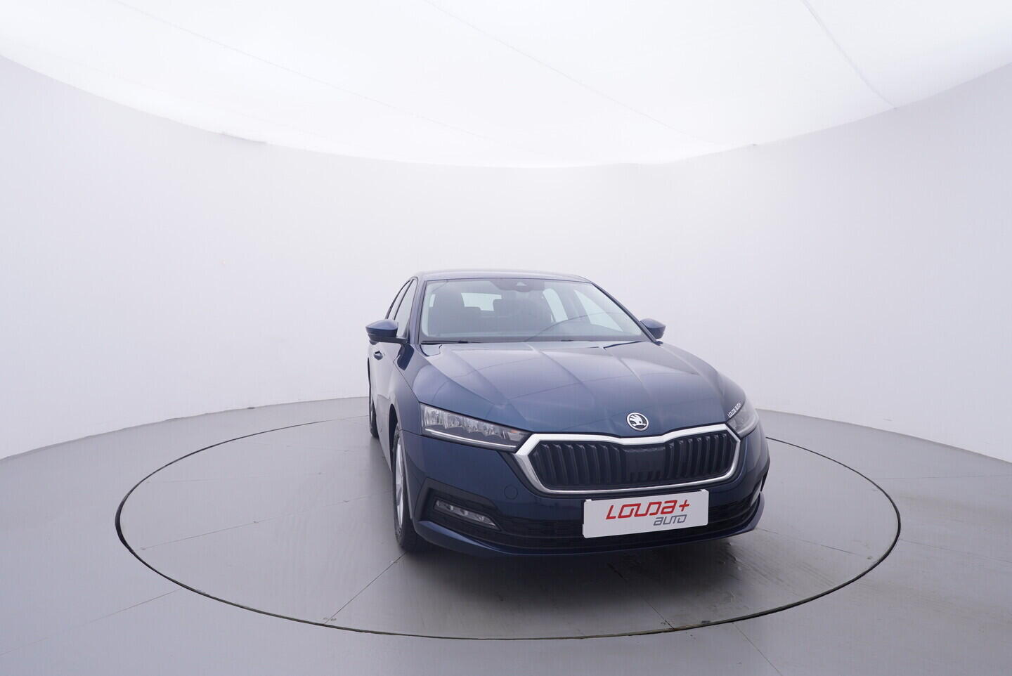 OV190V11466_17.webp_OCTAVIA Active 1.5 TSI 110 kW manuál, DPH