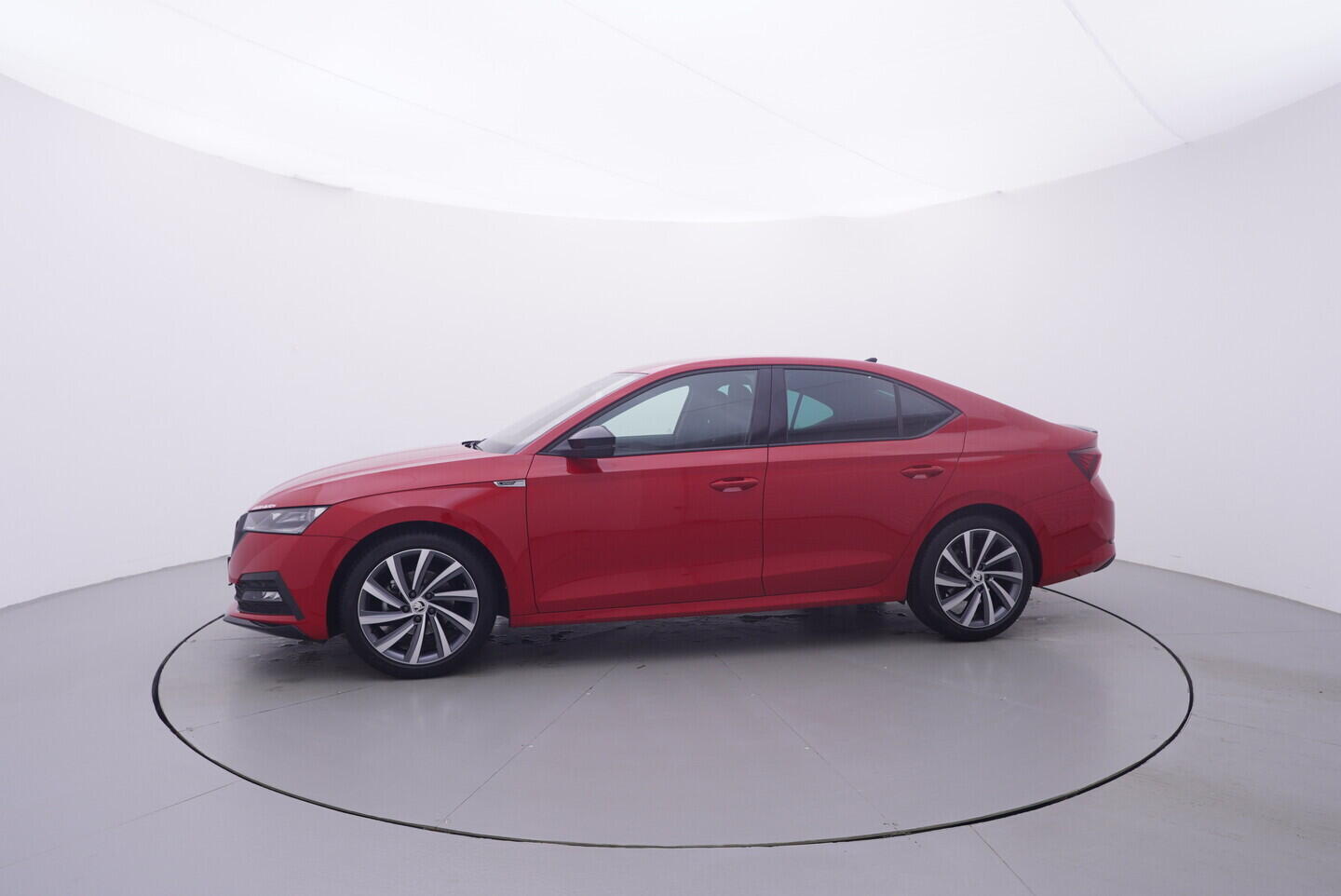 OV190V11468_11.webp_OCTAVIA SportLine 1.5 TSI 110 kW automat, DPH