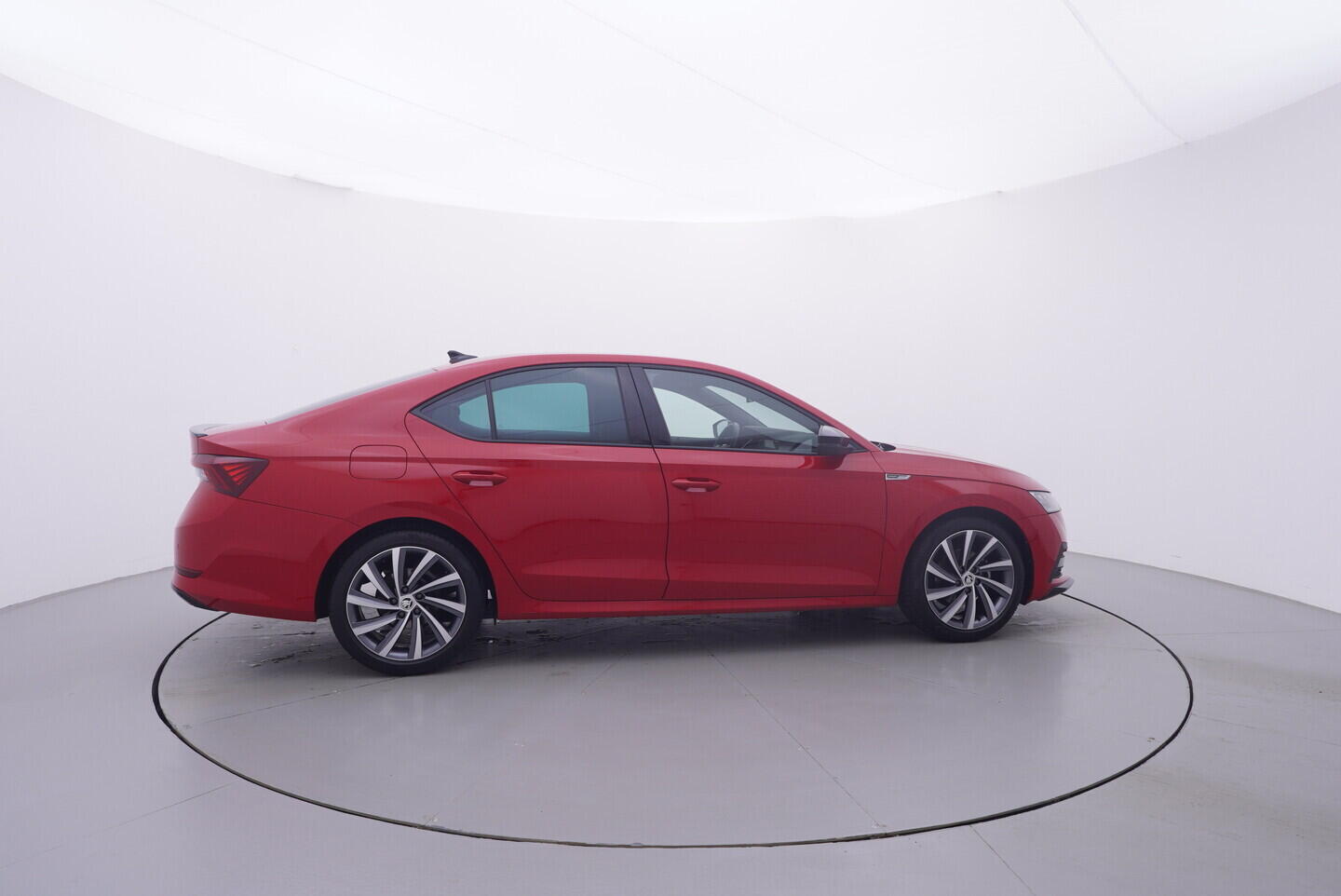 OV190V11468_15.webp_OCTAVIA SportLine 1.5 TSI 110 kW automat, DPH