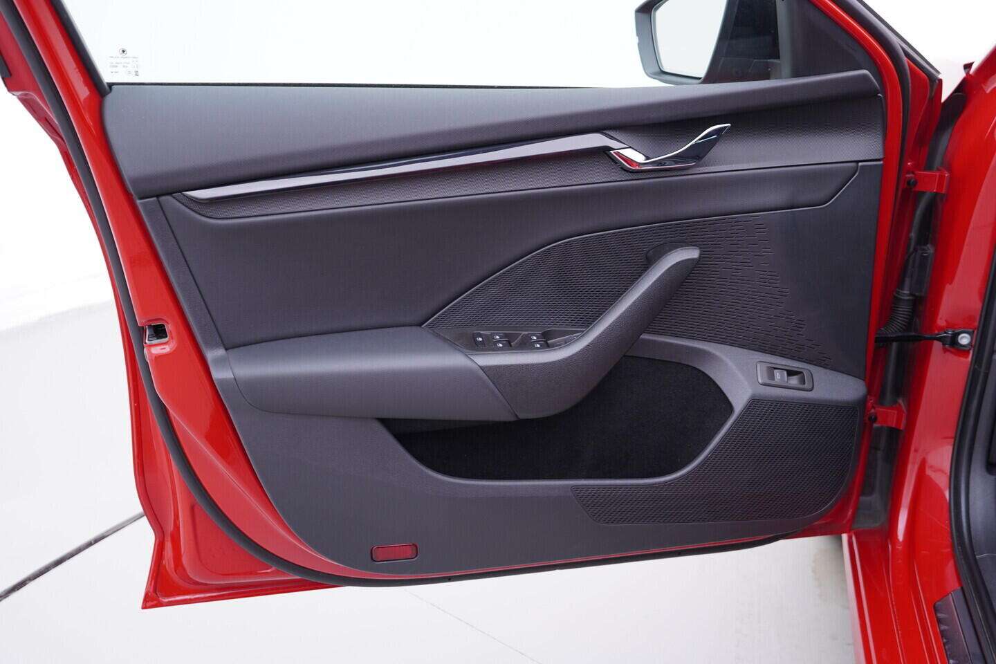 OV190V11468_19.webp_OCTAVIA SportLine 1.5 TSI 110 kW automat, DPH