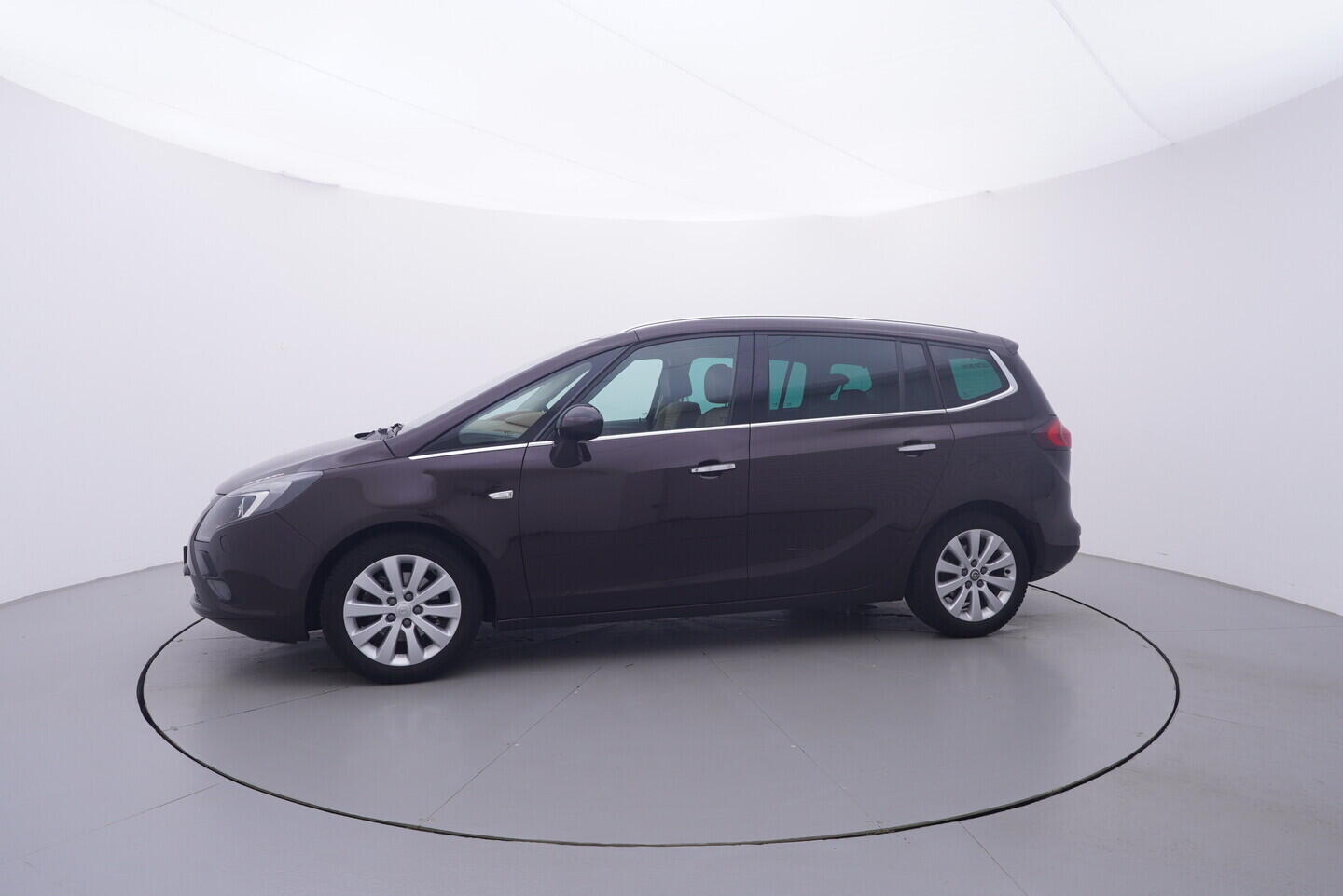 OV190V11470_11.webp_ZAFIRA Innovation 1.4 EcoFlex 103 kW manuál