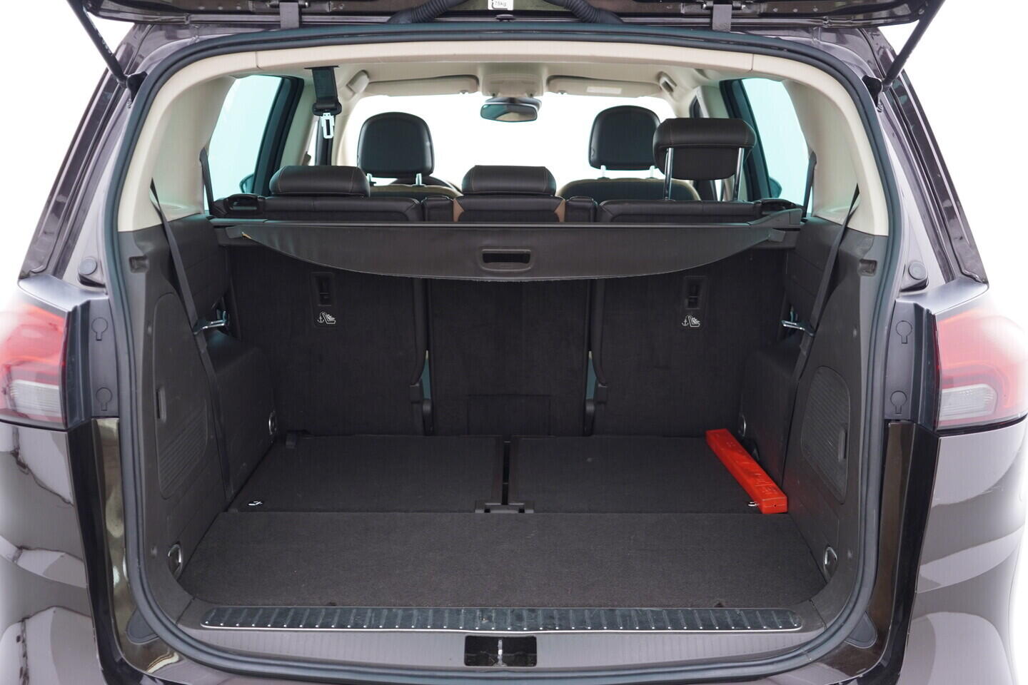OV190V11470_34.webp_ZAFIRA Innovation 1.4 EcoFlex 103 kW manuál