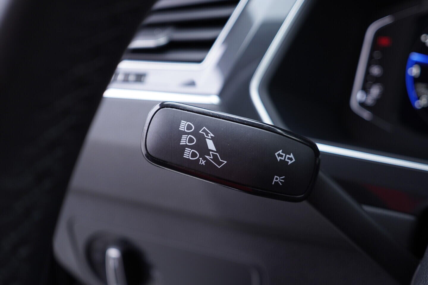 OV190V11481_24.webp_TIGUAN Highline 1.5 TSI 110 kW automat