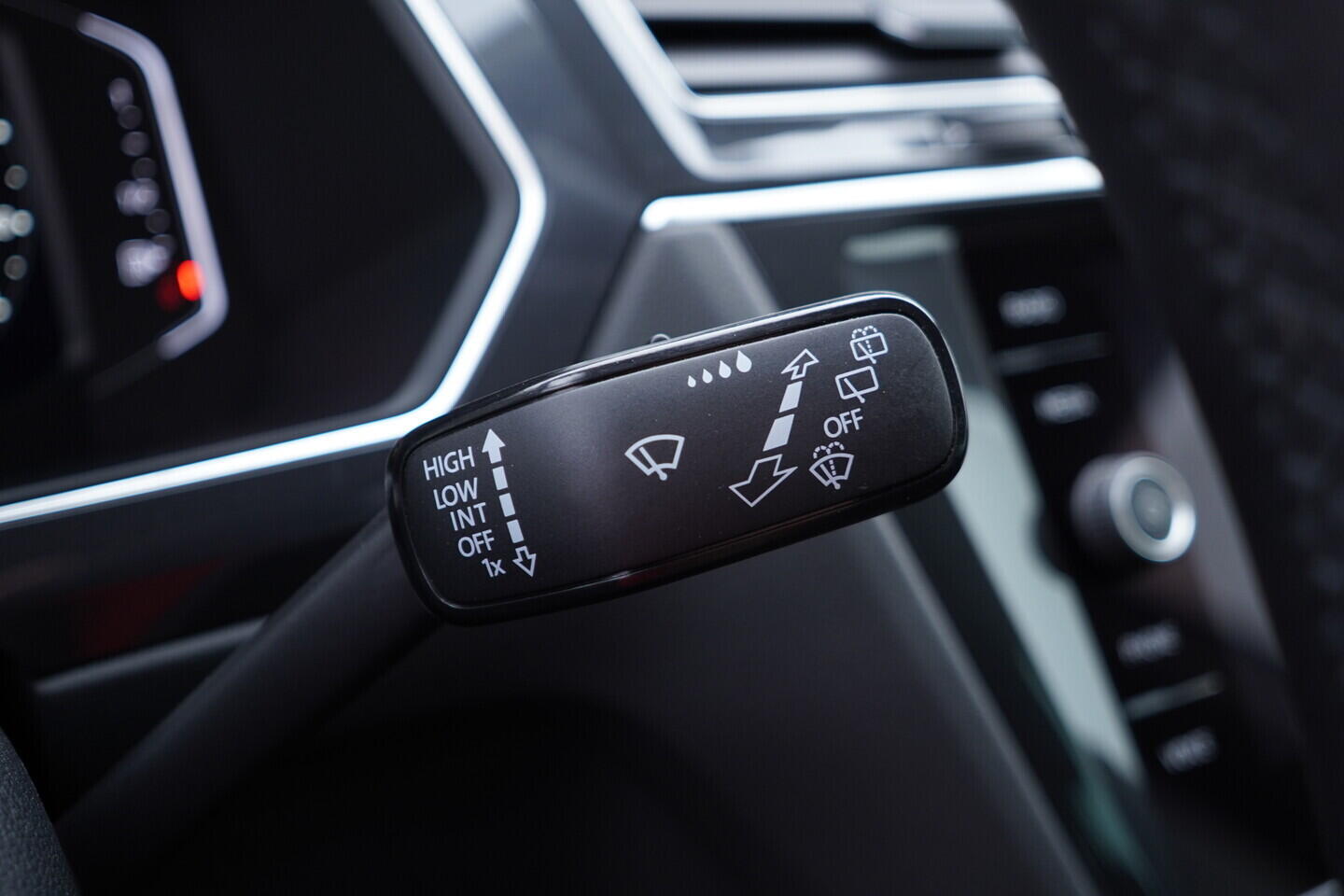 OV190V11481_25.webp_TIGUAN Highline 1.5 TSI 110 kW automat