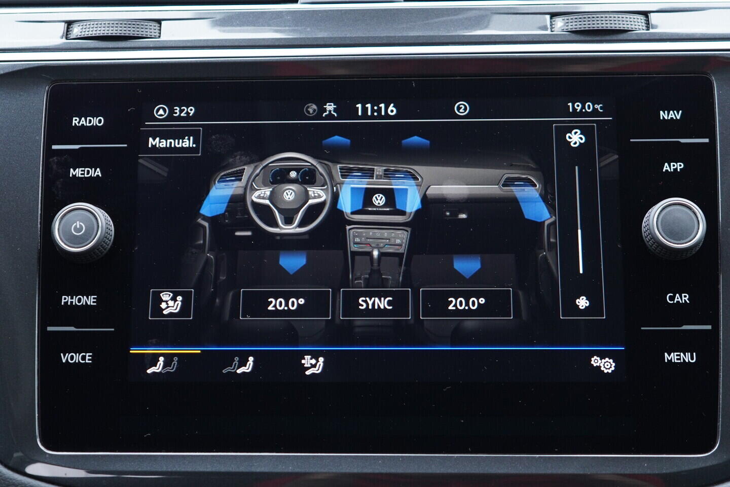 OV190V11481_31.webp_TIGUAN Highline 1.5 TSI 110 kW automat