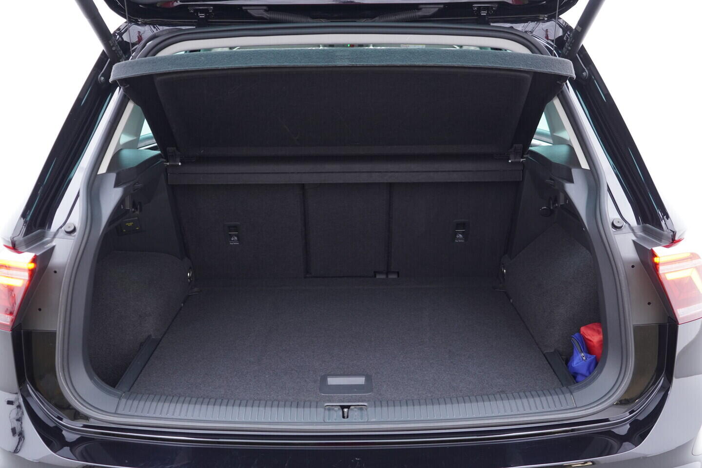 OV190V11481_39.webp_TIGUAN Highline 1.5 TSI 110 kW automat