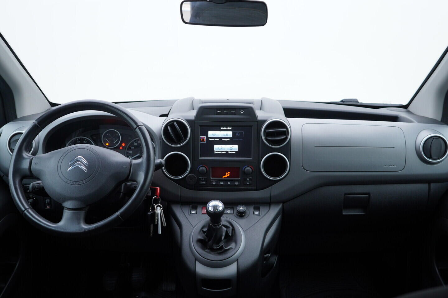 OV190V11483_26.webp_BERLINGO  1.6 VTi 88 kW manuál