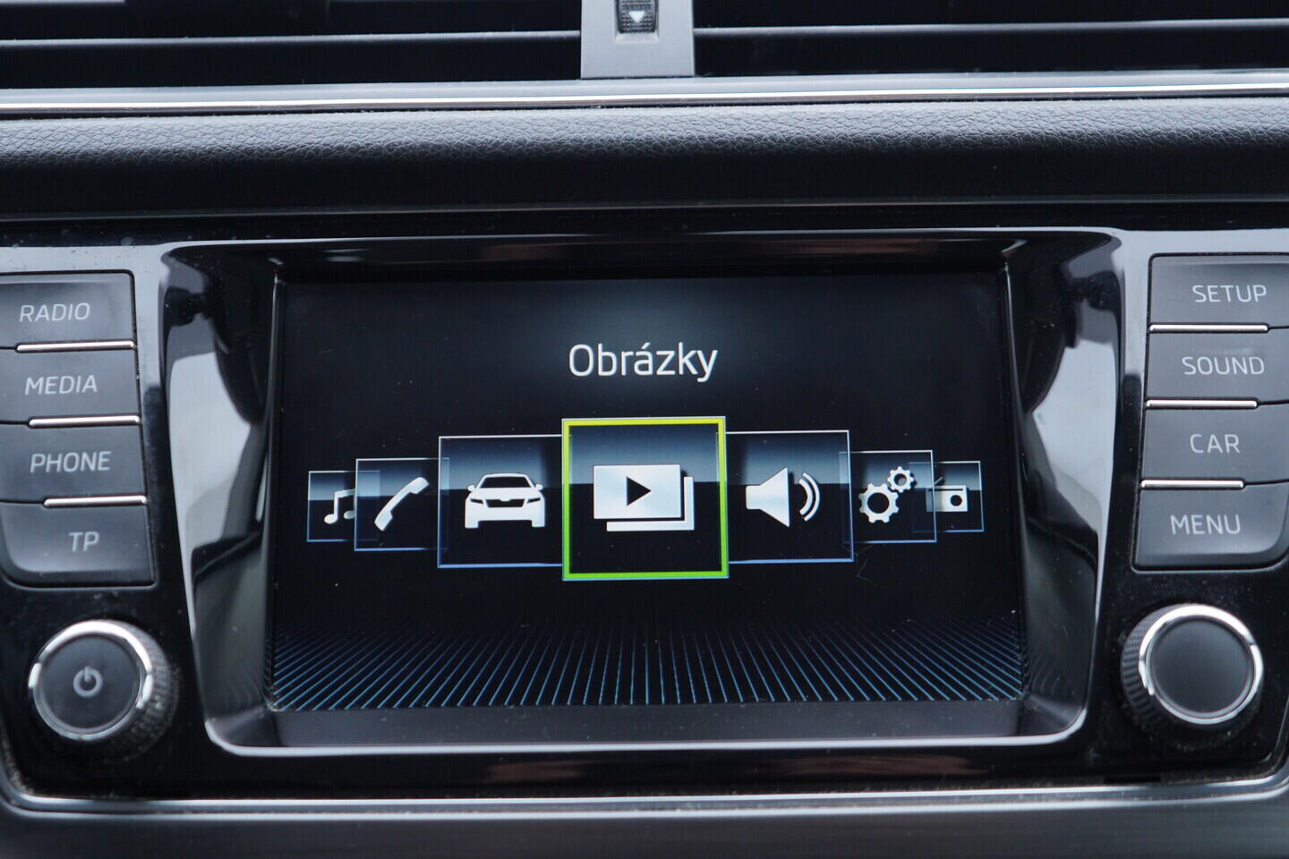 OV190V11484_28.webp_FABIA Style 1.0 TSI 81 kW automat