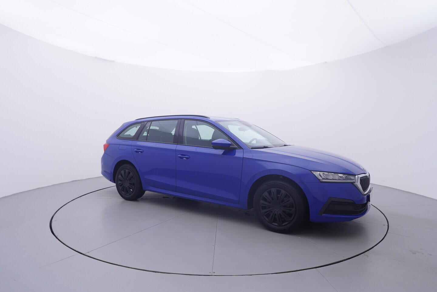 OV190V11485_16.webp_OCTAVIA Active 1.0 TSI 81 kW manuál, DPH
