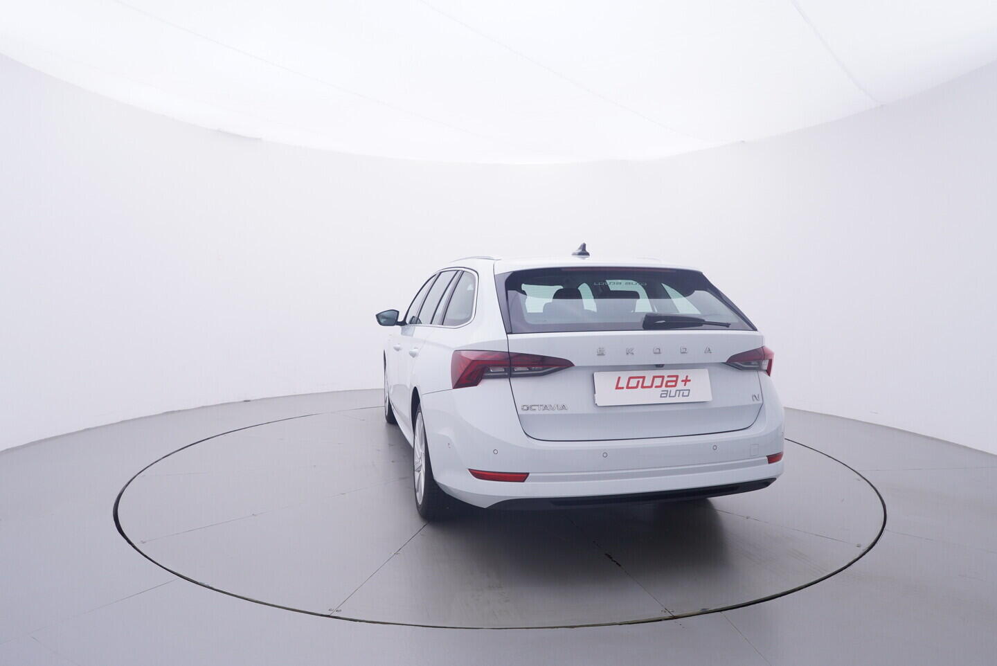 OV190V11487_13.webp_OCTAVIA Style 1.4 TSI 150 kW automat, DPH