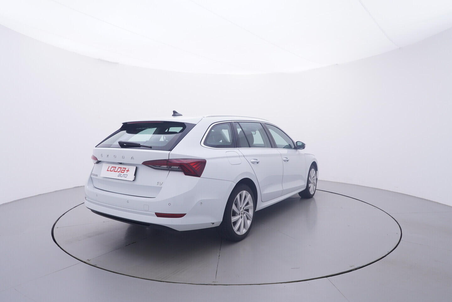 OV190V11487_14.webp_OCTAVIA Style 1.4 TSI 150 kW automat, DPH