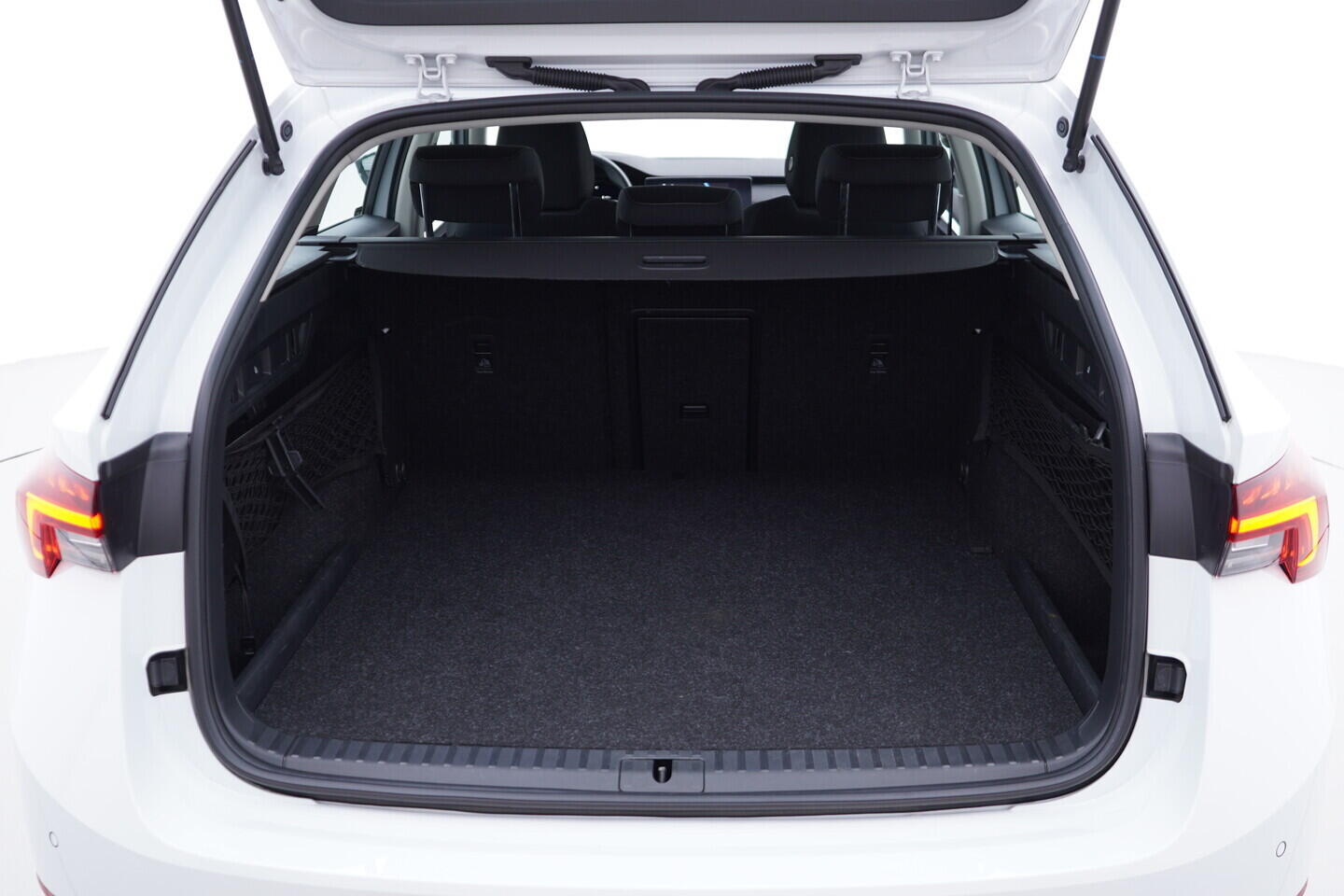 OV190V11487_39.webp_OCTAVIA Style 1.4 TSI 150 kW automat, DPH