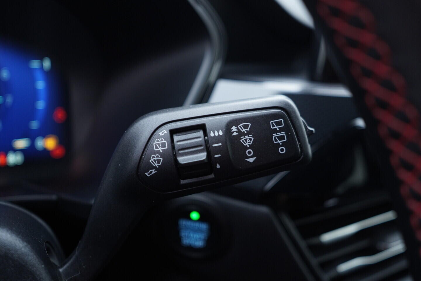 OV190V11500_25.webp_KUGA ST-line 1.5 EcoBoost 88 kW manuál, DPH