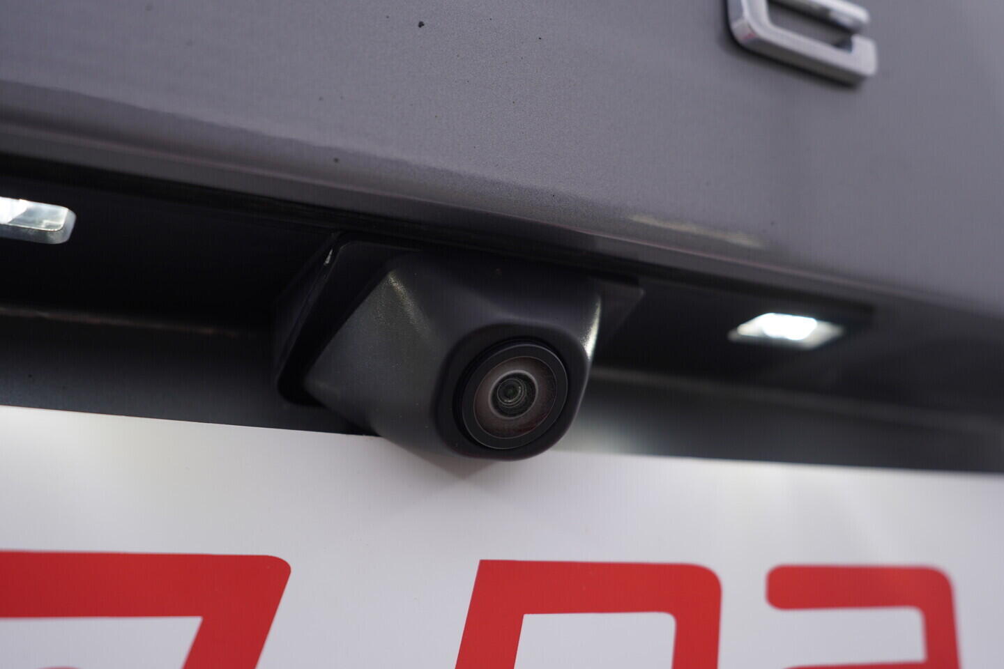 OV190V11500_43.webp_KUGA ST-line 1.5 EcoBoost 88 kW manuál, DPH
