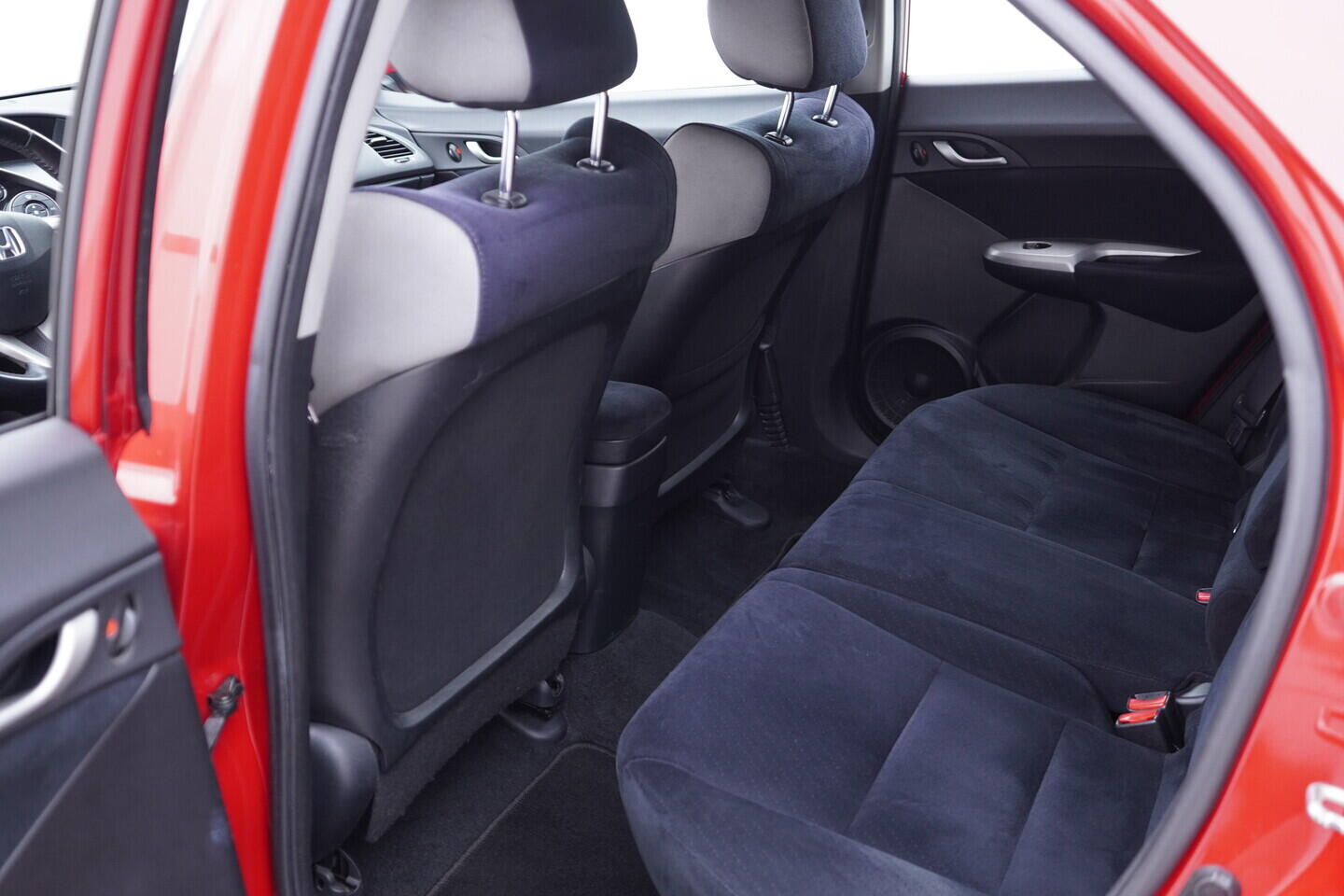 OV190V11503_33.webp_CIVIC  1.8 V-TEC 103 kW manuál