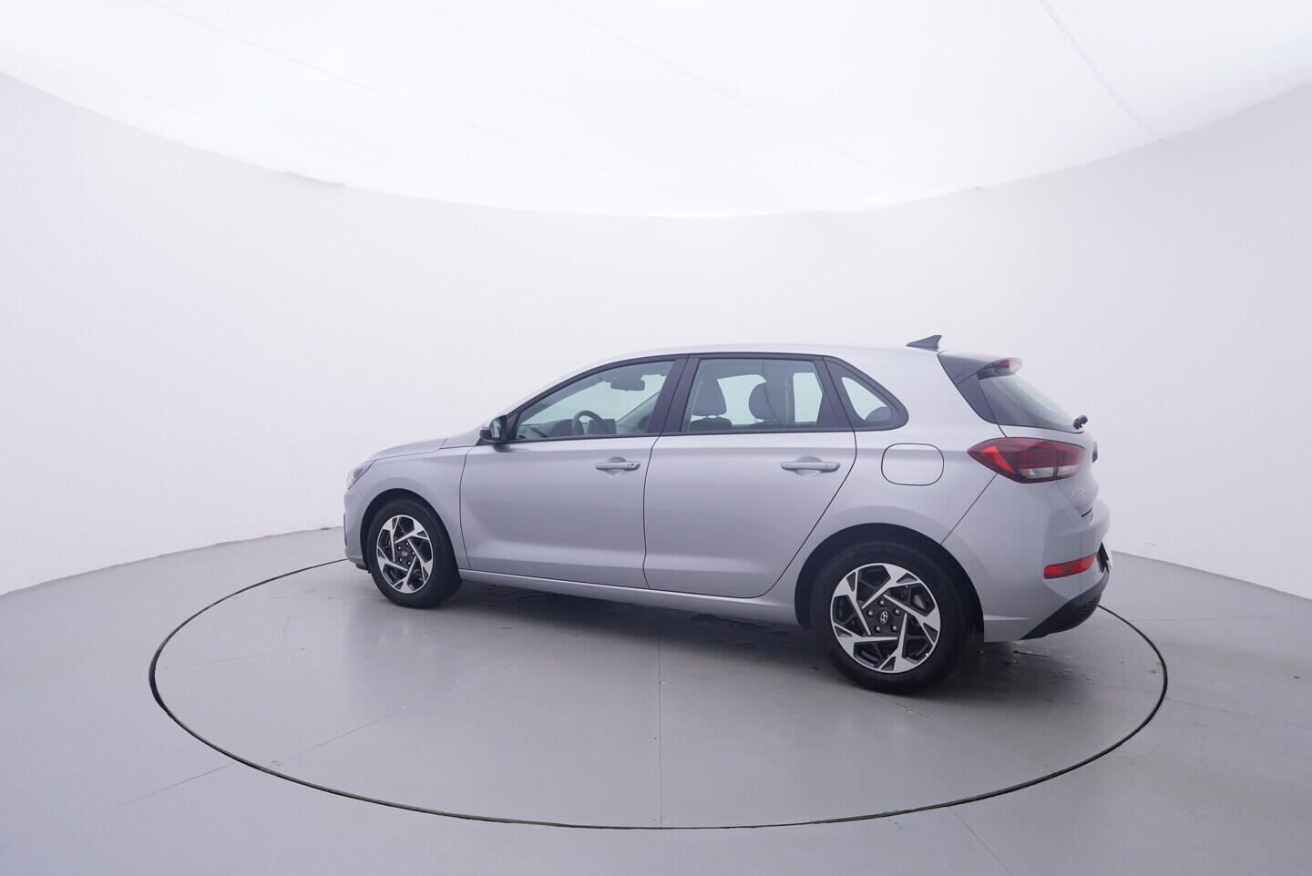 OV190V11510_12.webp_I30 Comfort 1.0 T-GDI 74 kW manuál, DPH
