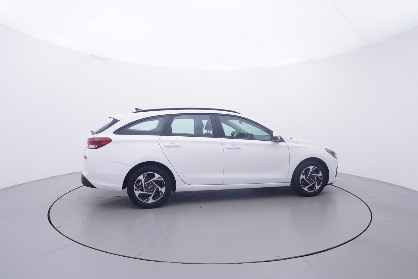 OV190V11524_11.webp_I30 Smart 1.0 GDI 74 kW manuál, DPH