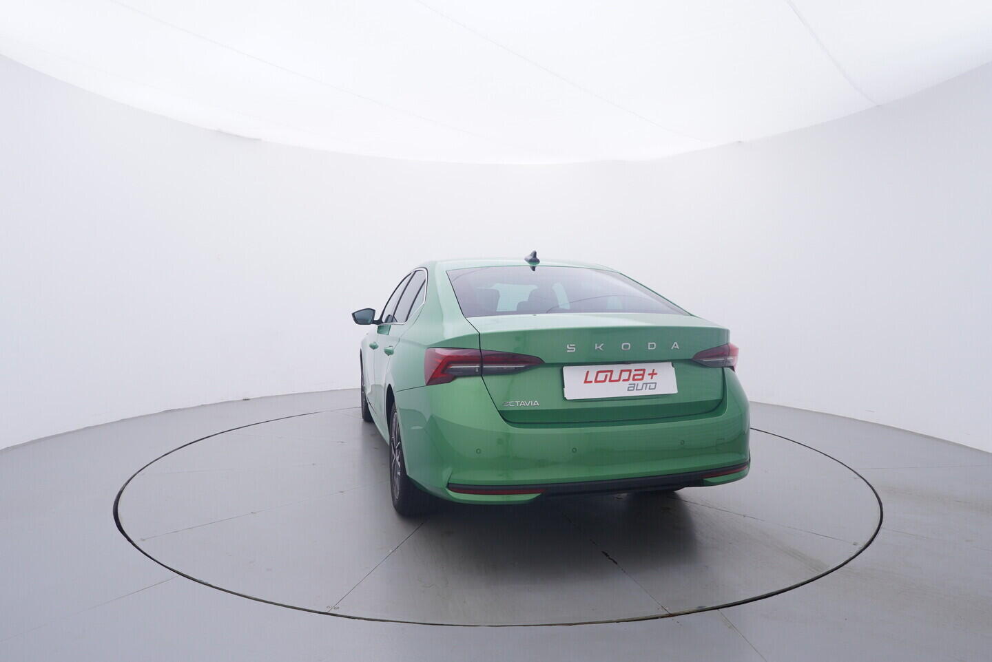OV190V11533_13.webp_OCTAVIA Selection 1.5 TSI 110 kW manuál, DPH