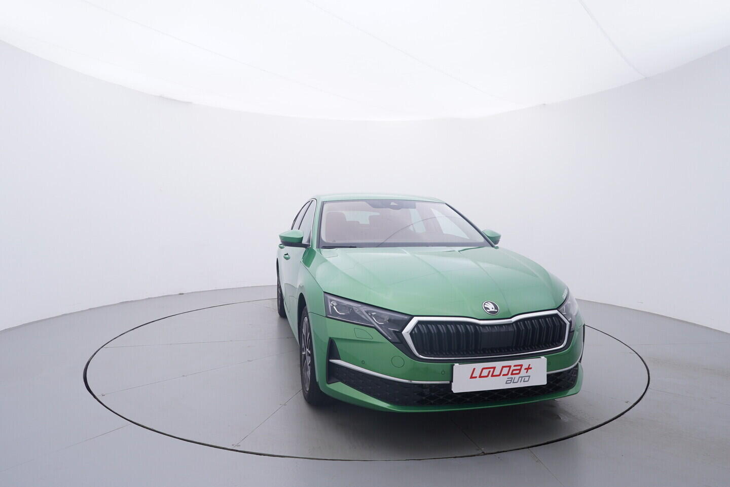 OV190V11533_17.webp_OCTAVIA Selection 1.5 TSI 110 kW manuál, DPH