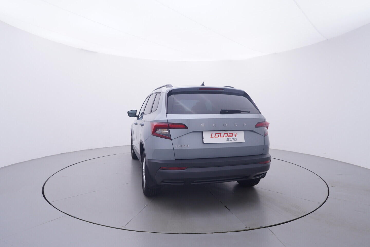 OV190V11539_13.webp_KAROQ Ambition Plus 1.5 TSI 110 kW manuál