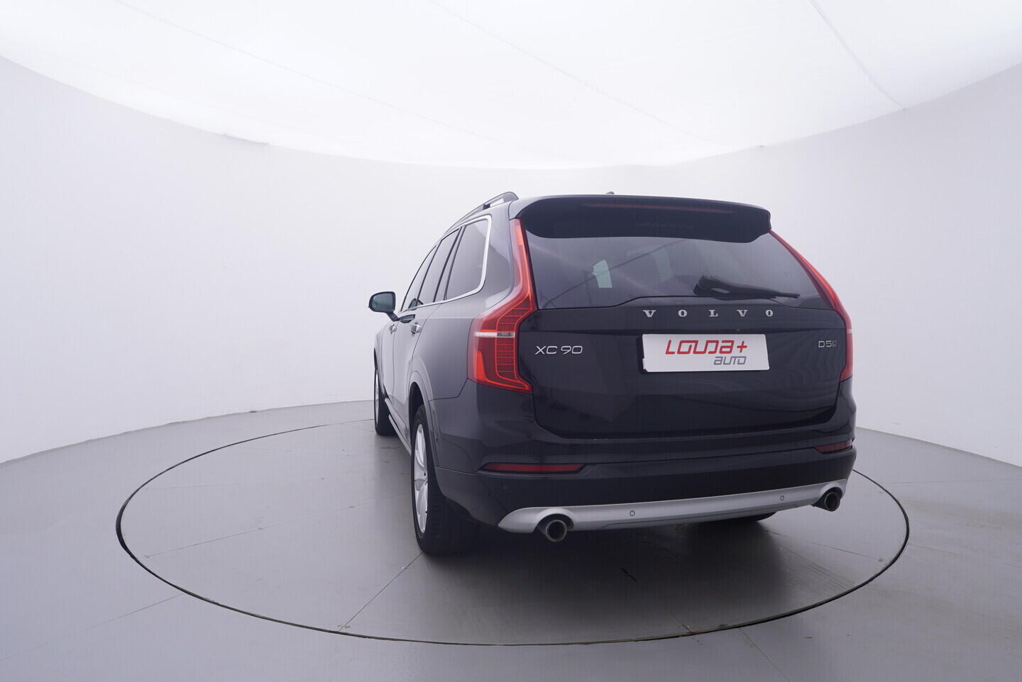 OV190V11540_13.webp_XC90 Momentum 2.0 D5 AWD 165 kW automat