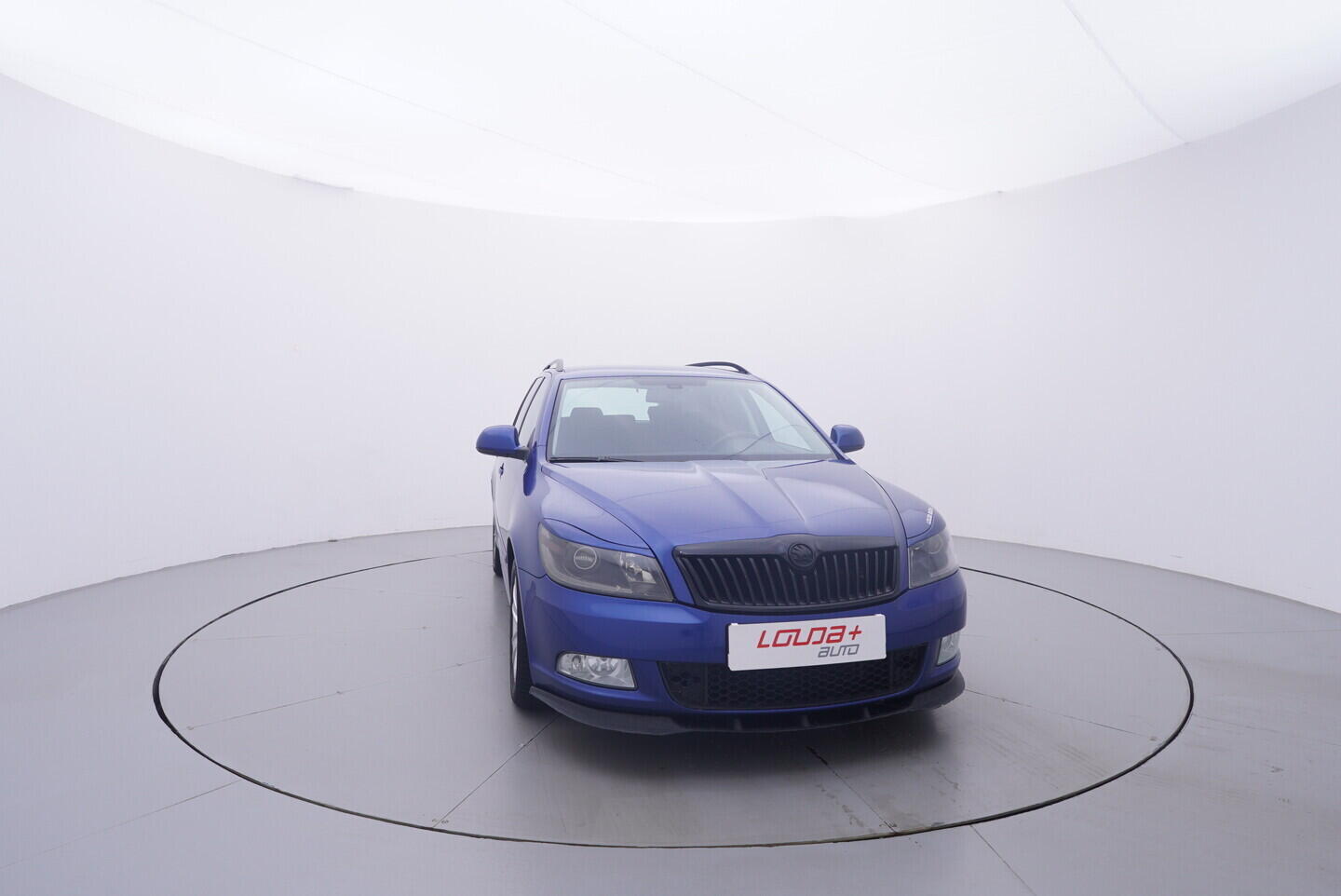 OV190V11541_17.webp_OCTAVIA Elegance 1.6 TDI 77 kW manuál