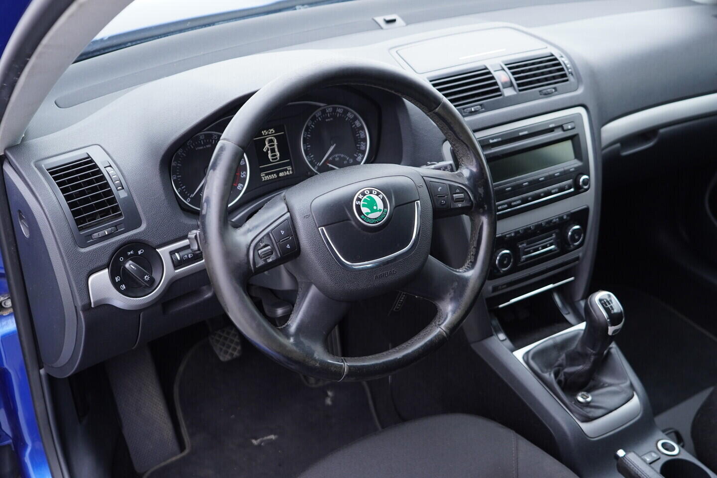 OV190V11541_22.webp_OCTAVIA Elegance 1.6 TDI 77 kW manuál