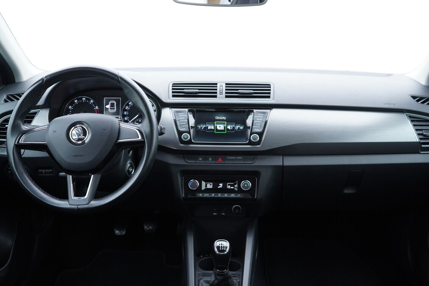 OV190V11542_26.webp_FABIA Style 1.0 TSI 81 kW manuál