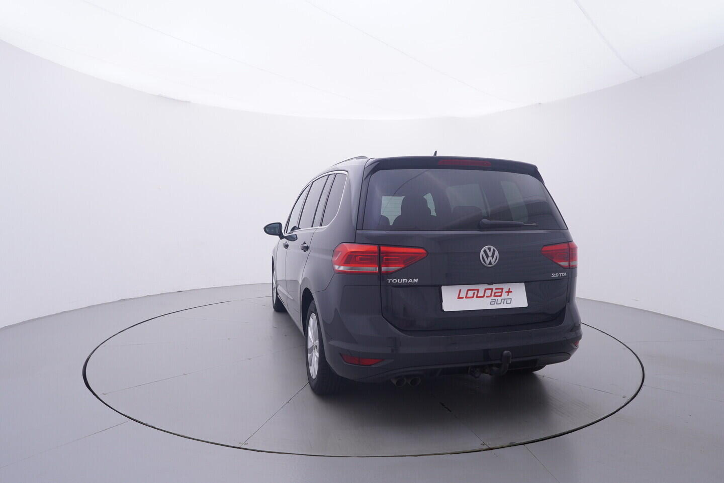 OV190V11543_13.webp_TOURAN  2.0 TDI 110 kW manuál