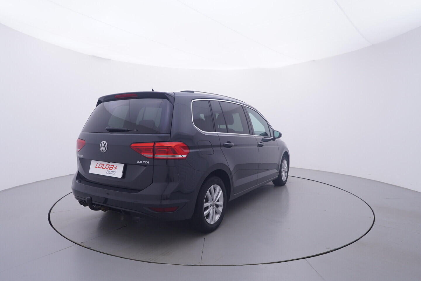 OV190V11543_14.webp_TOURAN  2.0 TDI 110 kW manuál