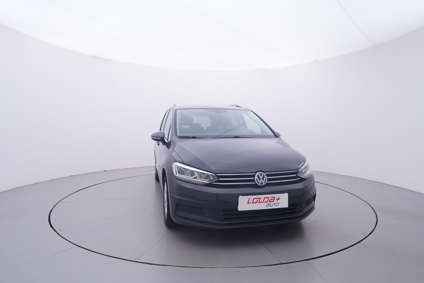 OV190V11543_17.webp_TOURAN  2.0 TDI 110 kW manuál