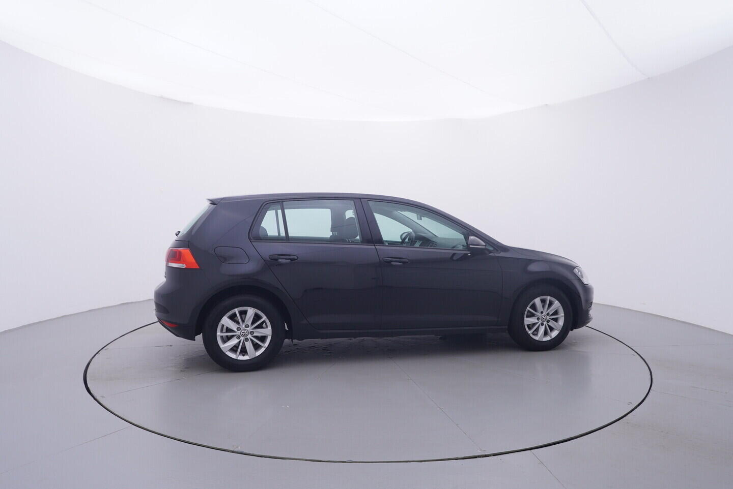 OV190V11544_15.webp_GOLF Trendline 1.2 TSI 81 kW manuál