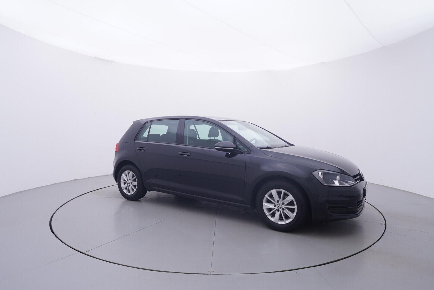 OV190V11544_16.webp_GOLF Trendline 1.2 TSI 81 kW manuál