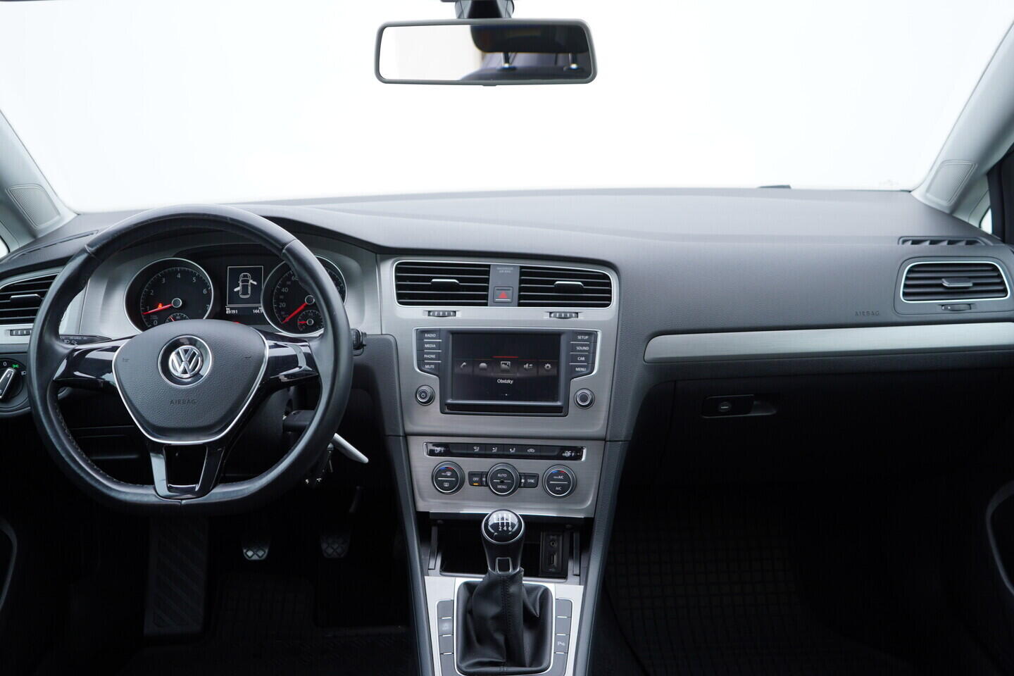 OV190V11544_26.webp_GOLF Trendline 1.2 TSI 81 kW manuál