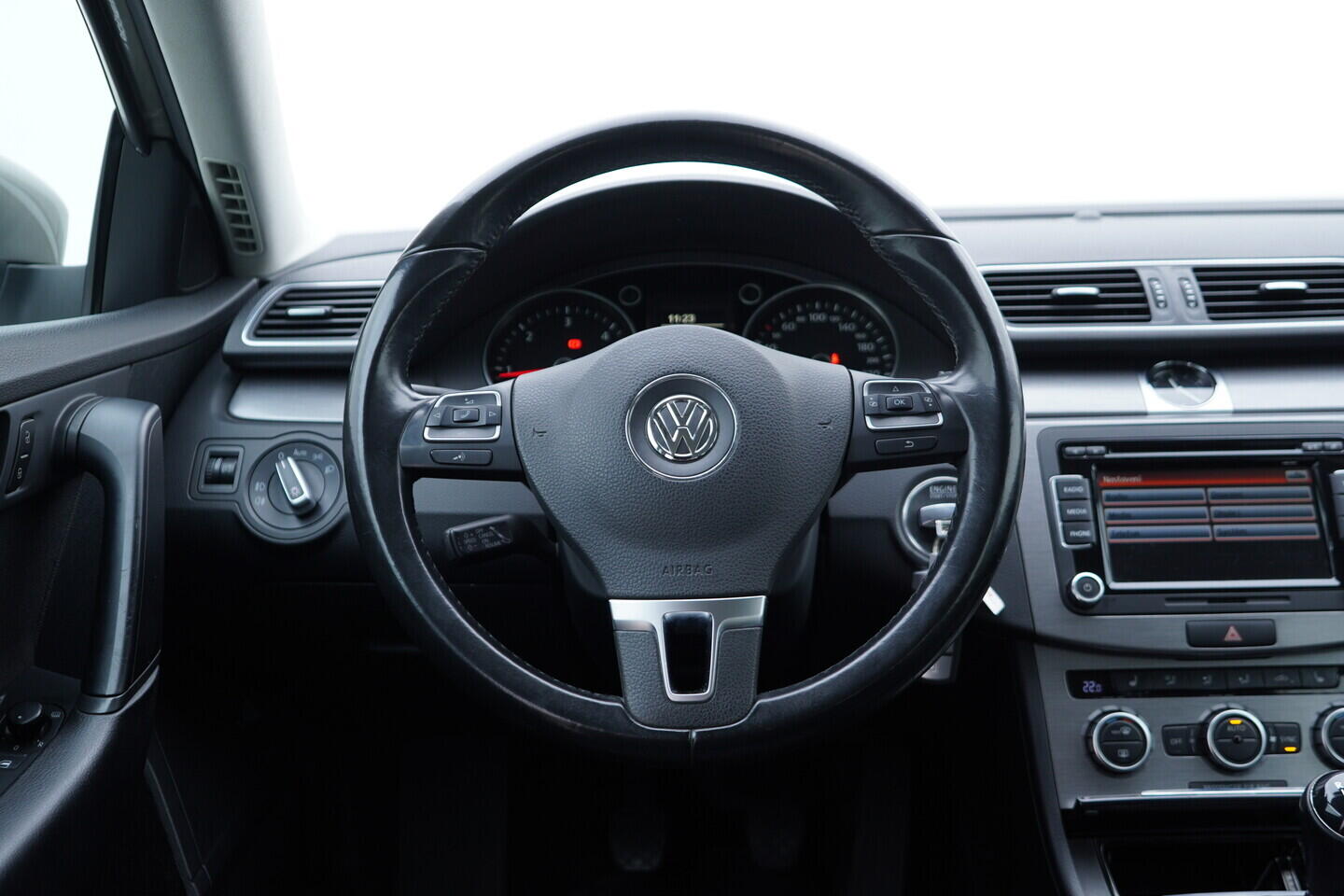 OV190V11545_29.webp_PASSAT comfortline 2.0 TDI 103 kW manuál