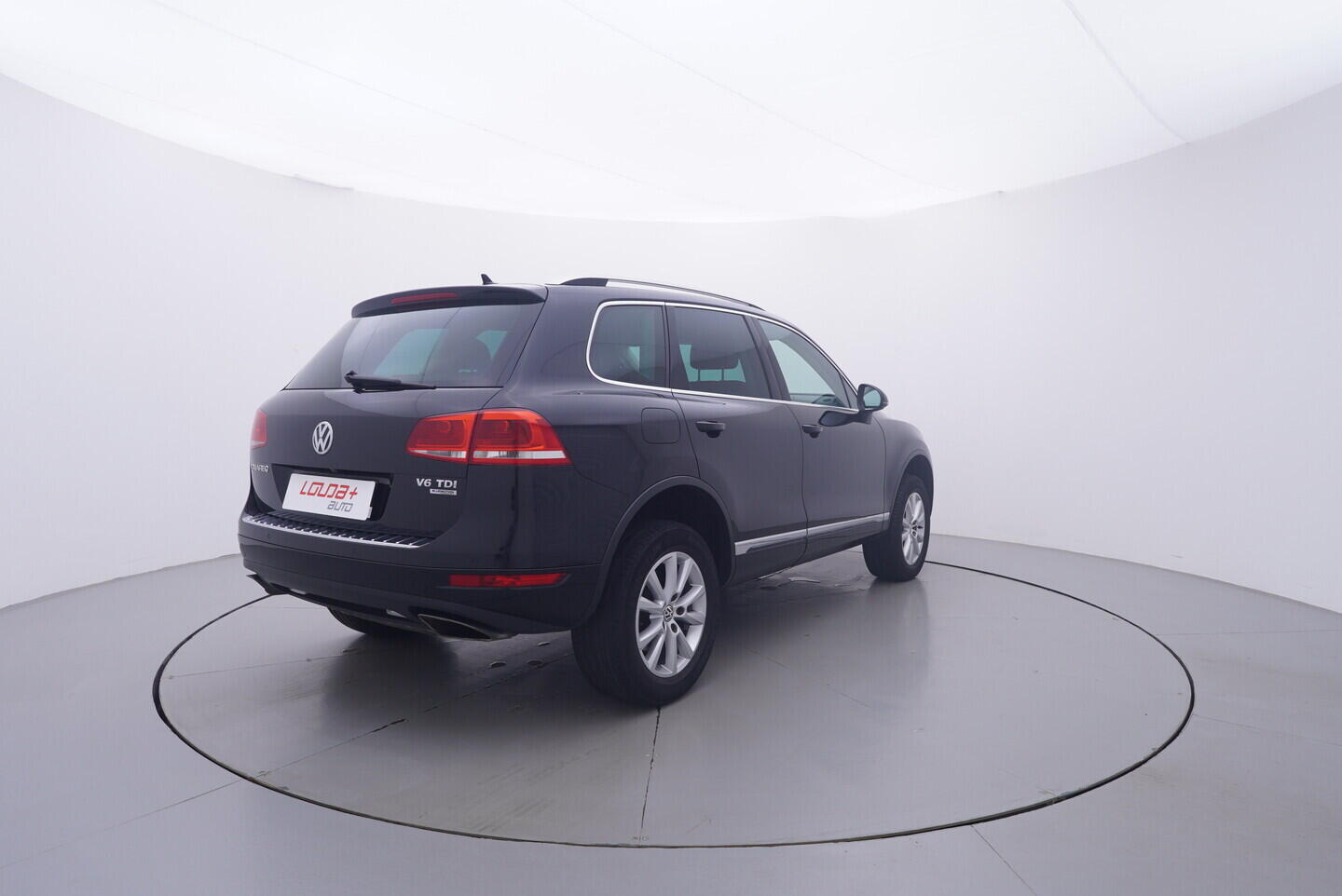 OV190V11555_14.webp_TOUAREG  3.0 TDI 180 kW automat