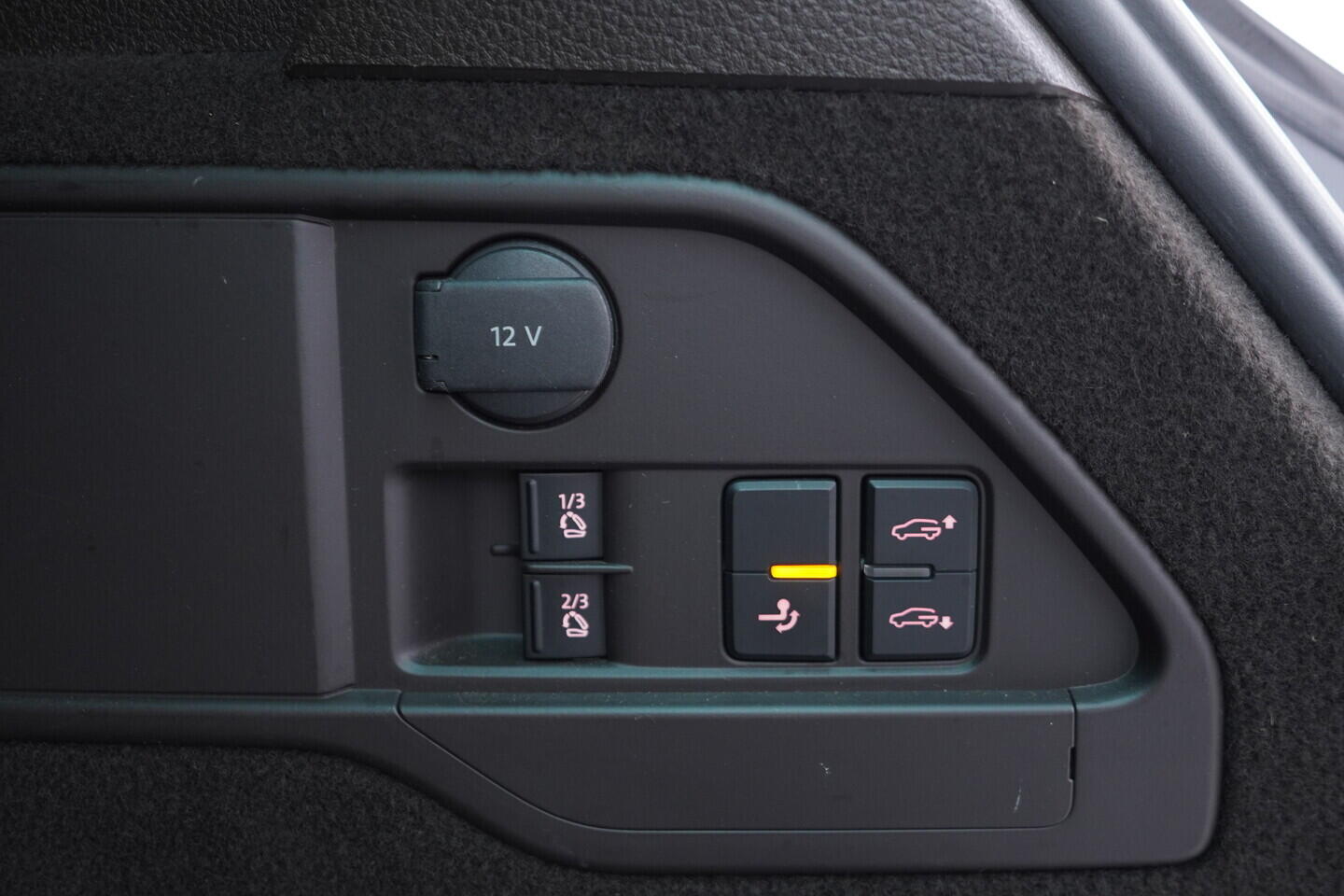 OV190V11555_41.webp_TOUAREG  3.0 TDI 180 kW automat
