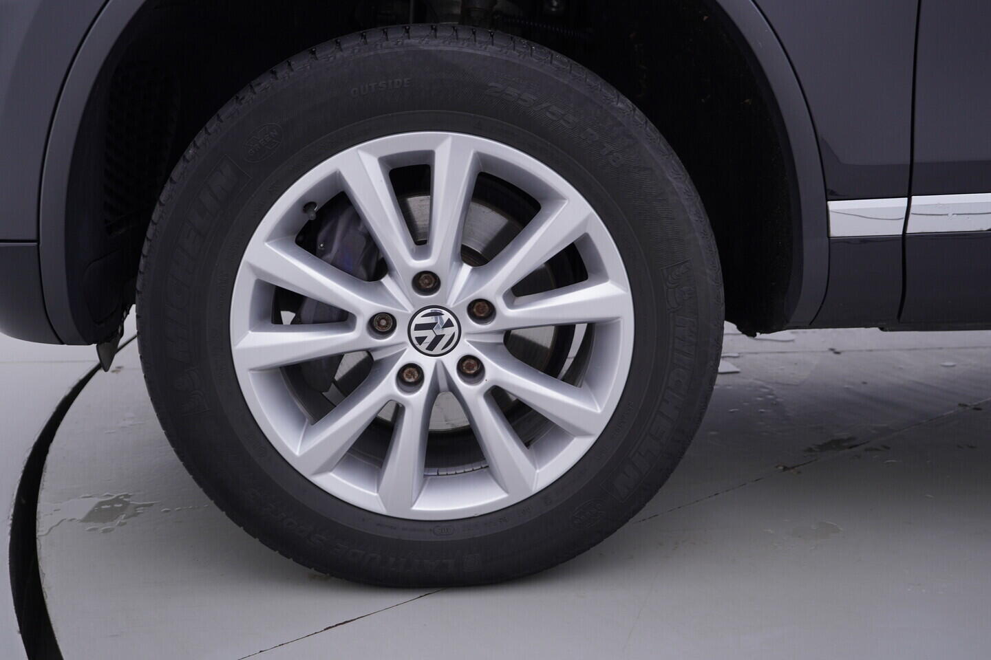 OV190V11555_44.webp_TOUAREG  3.0 TDI 180 kW automat