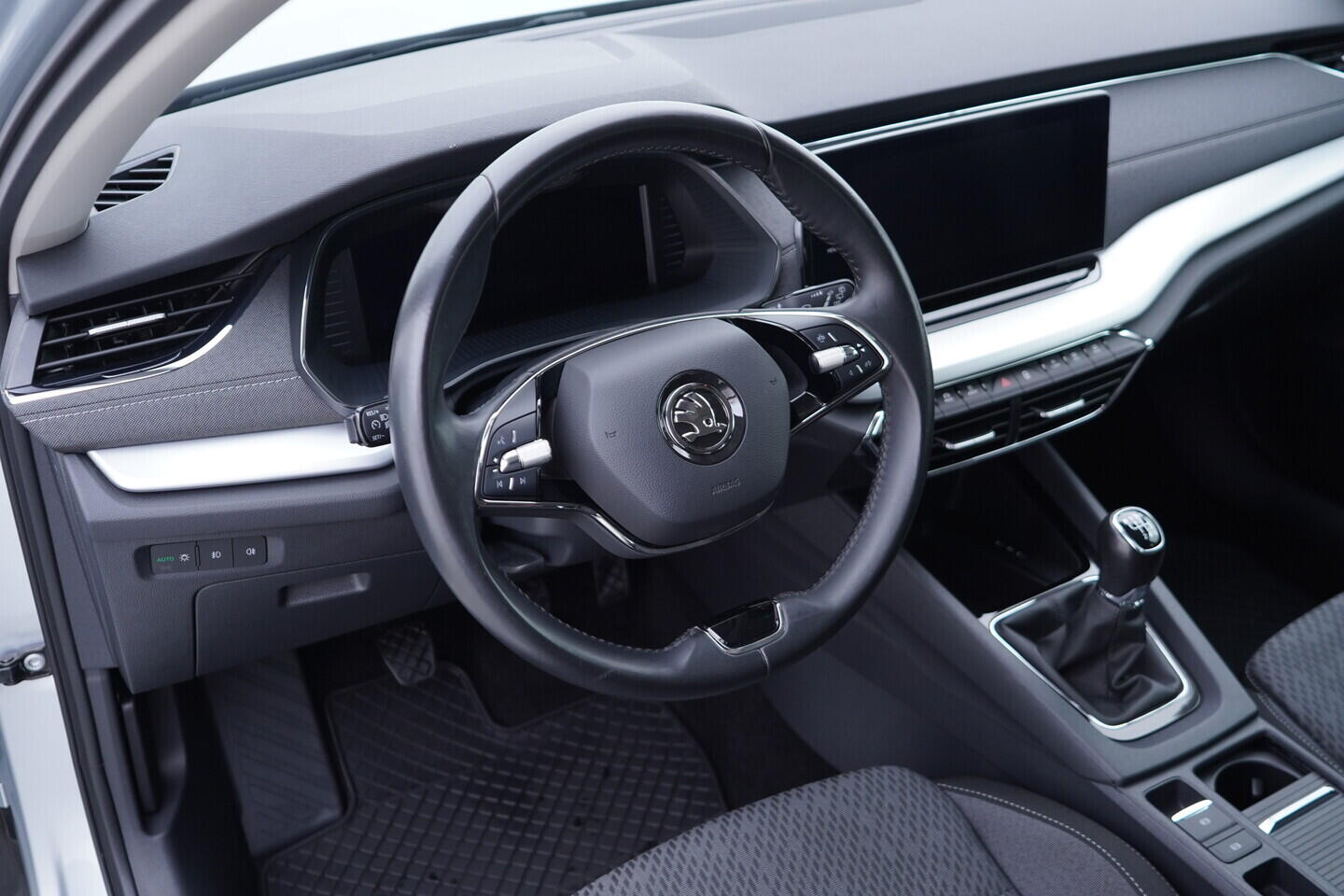 OV190V11557_21.webp_OCTAVIA Style 2.0 TDI 85 kW manuál, DPH