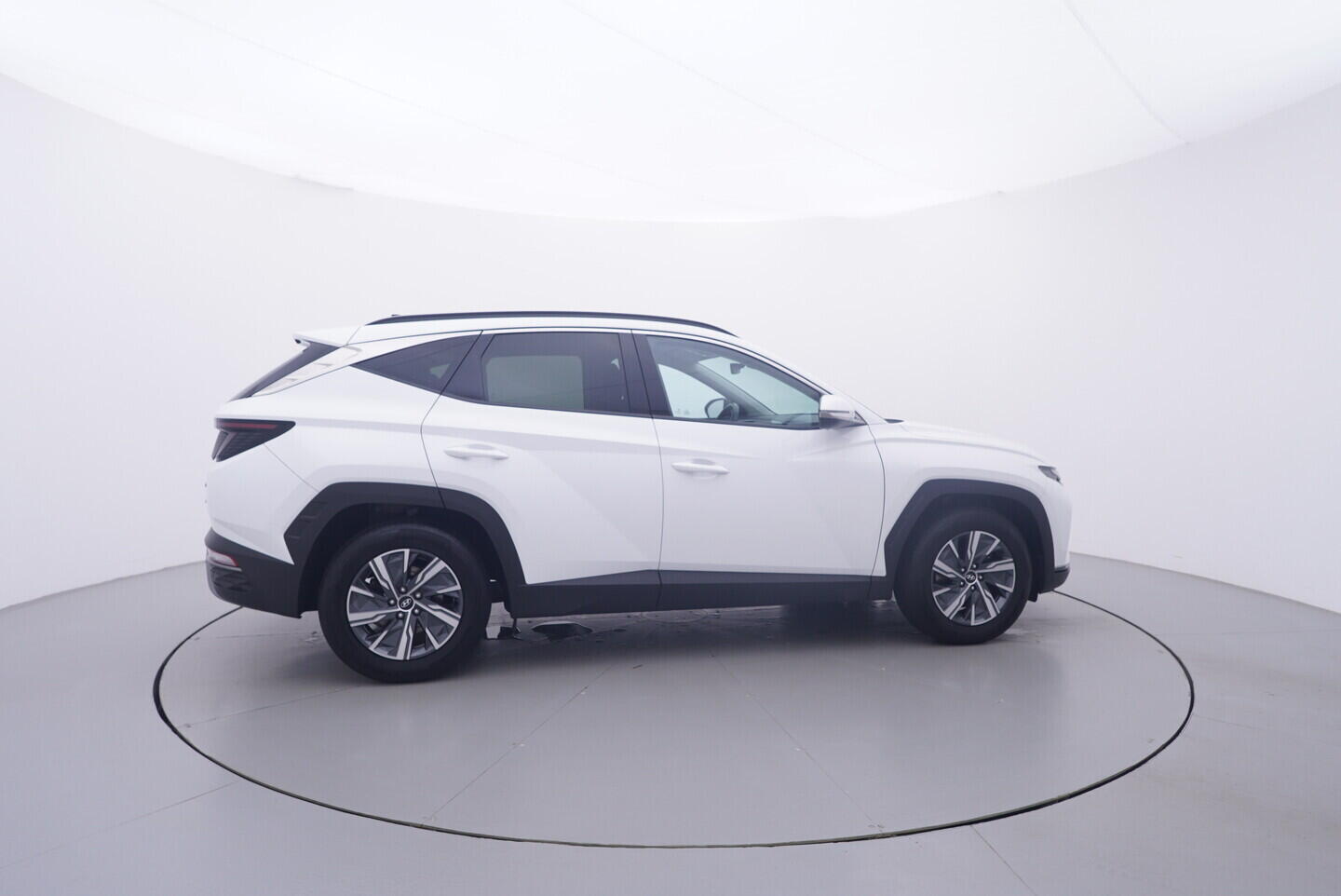 OV190V11561_15.webp_TUCSON Smart  1.6 T-GDI 110 kW manuál