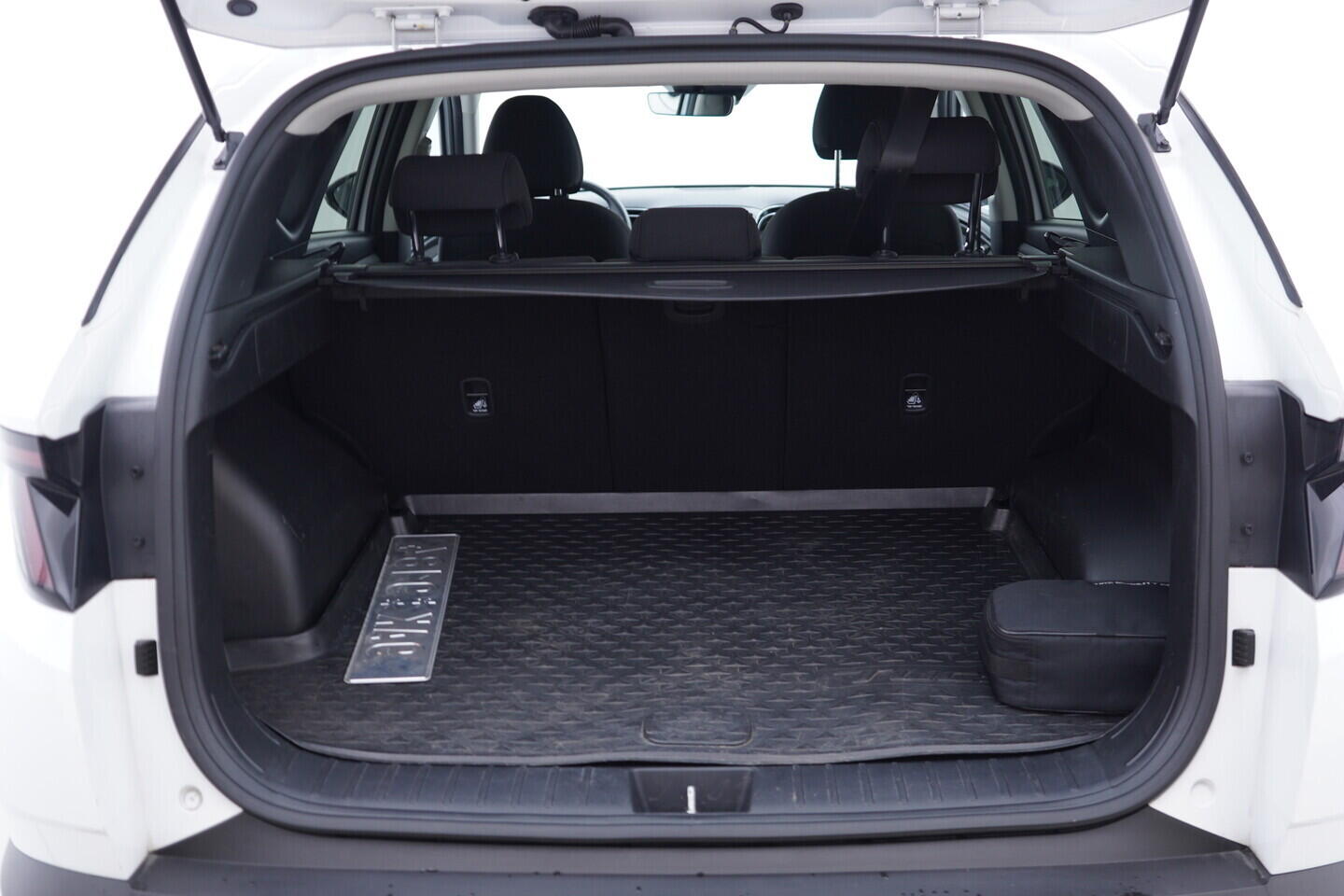 OV190V11561_35.webp_TUCSON Smart  1.6 T-GDI 110 kW manuál