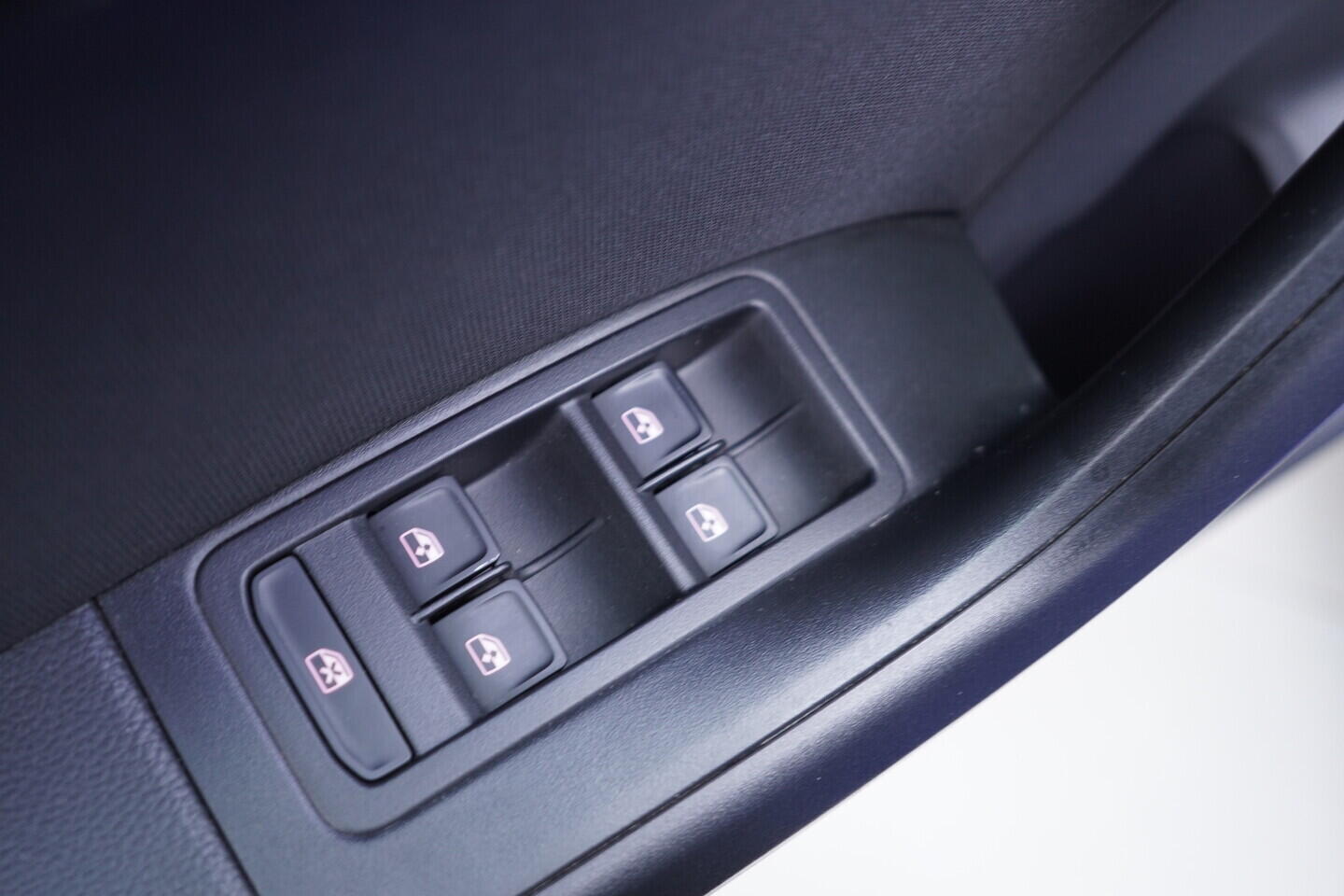 OV190V11572_19.webp_SEAT ATECA fr 1.5 TSI 110 kW automat, DPH