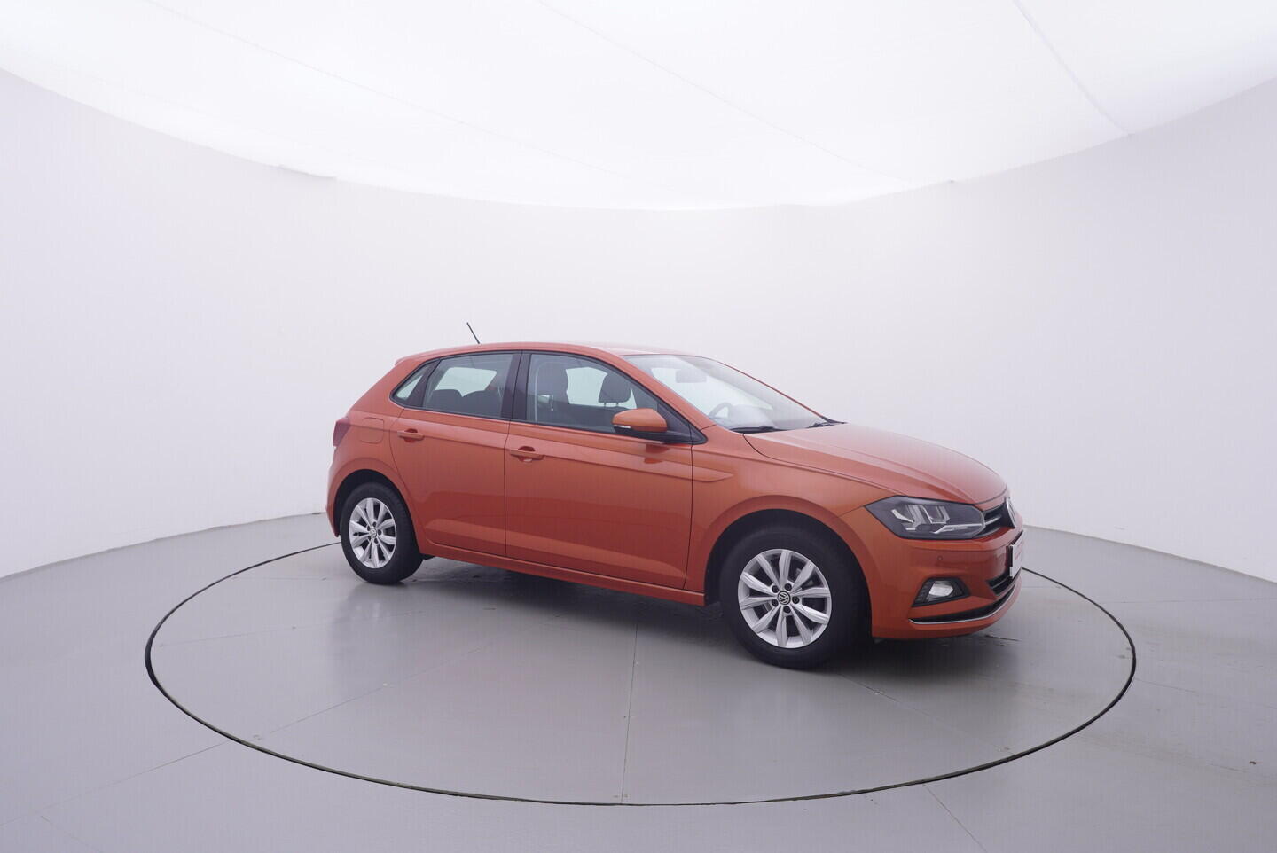 OV190V11587_16.webp_POLO Highline 1.0 TSI 70 kW manuál