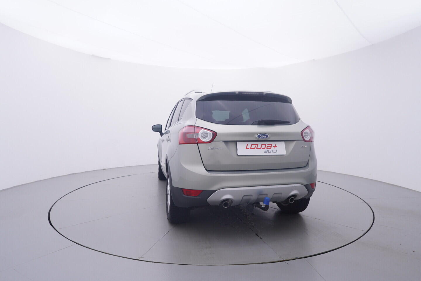 OV190V11589_13.webp_KUGA Trend 2.0 TDCi 100 kW manuál